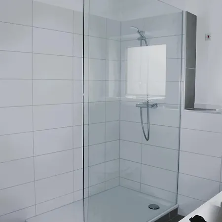 Διαμέρισμα 10 By Wohnen In